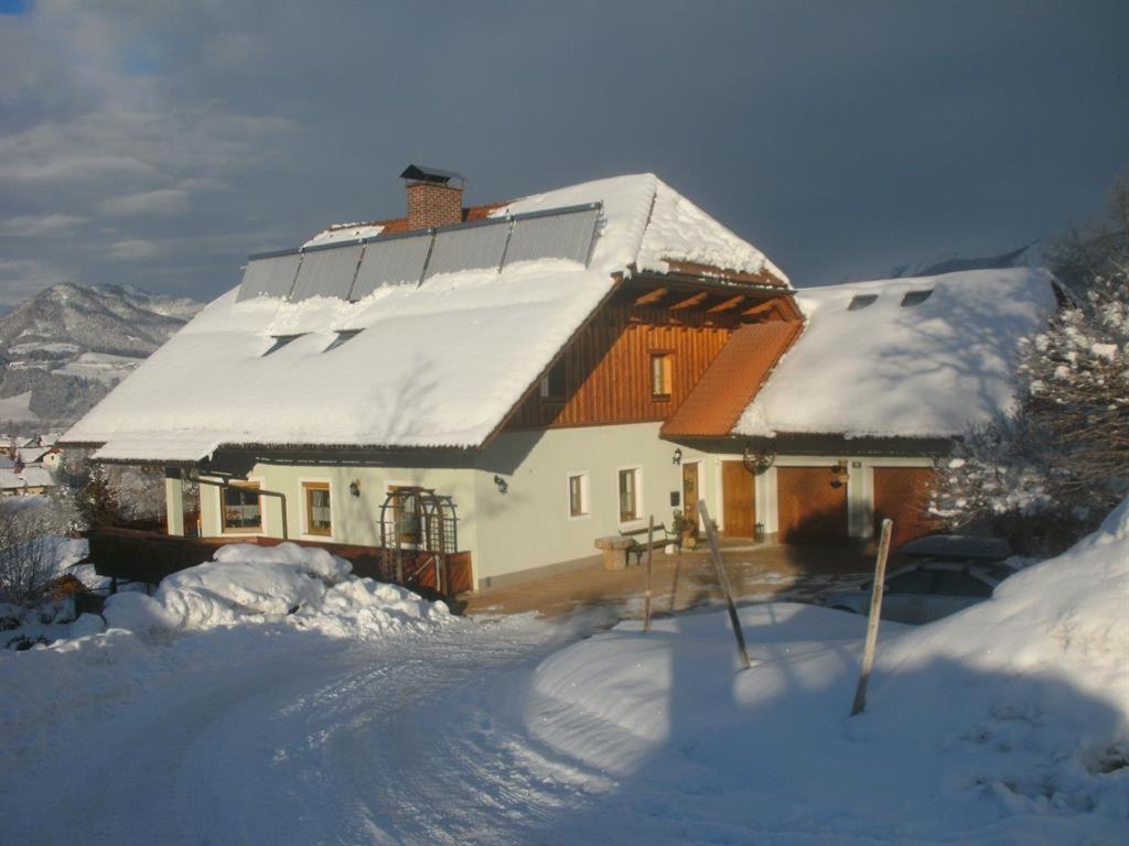 Апартаменты Haus Schober Виндишгарстен Экстерьер фото